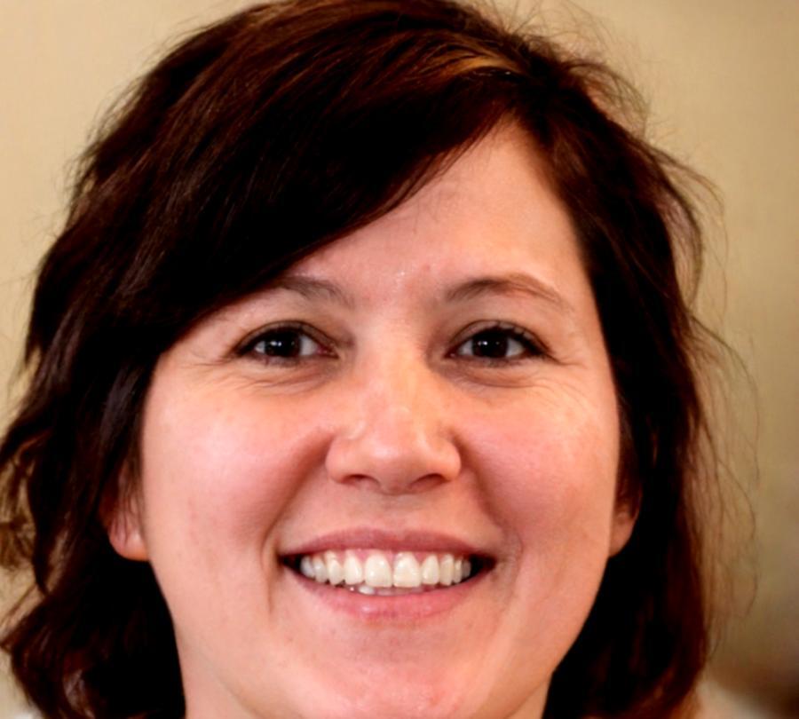 Portrait de Célestine Moreau, formatrice en allocation de capital